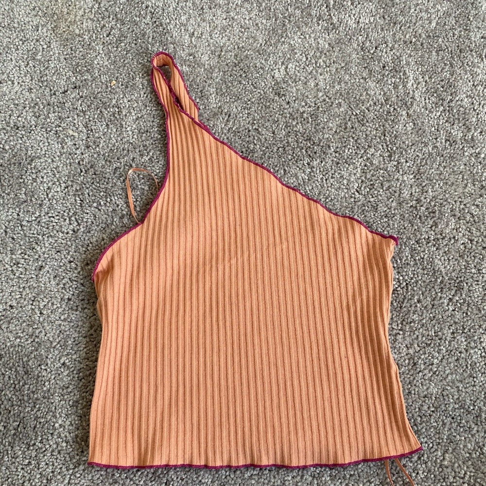 ONE SHOULDER TANK - Picture 3 of 3